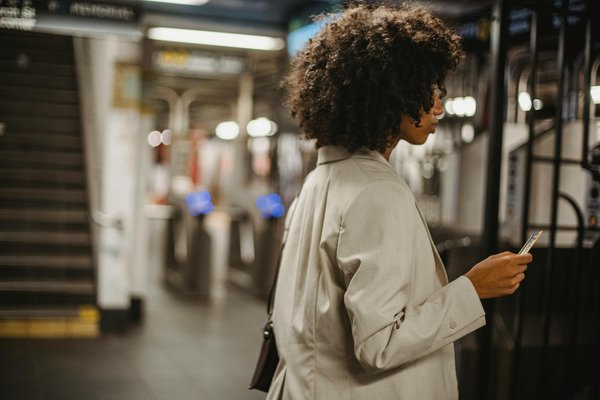 Location véhicule électrique : économisez tout en roulant vert !